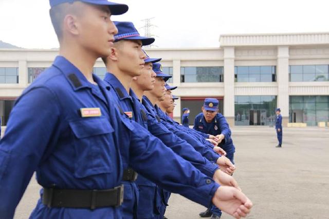 重庆消防:不忘初心再出发,砥砺奋进再作为